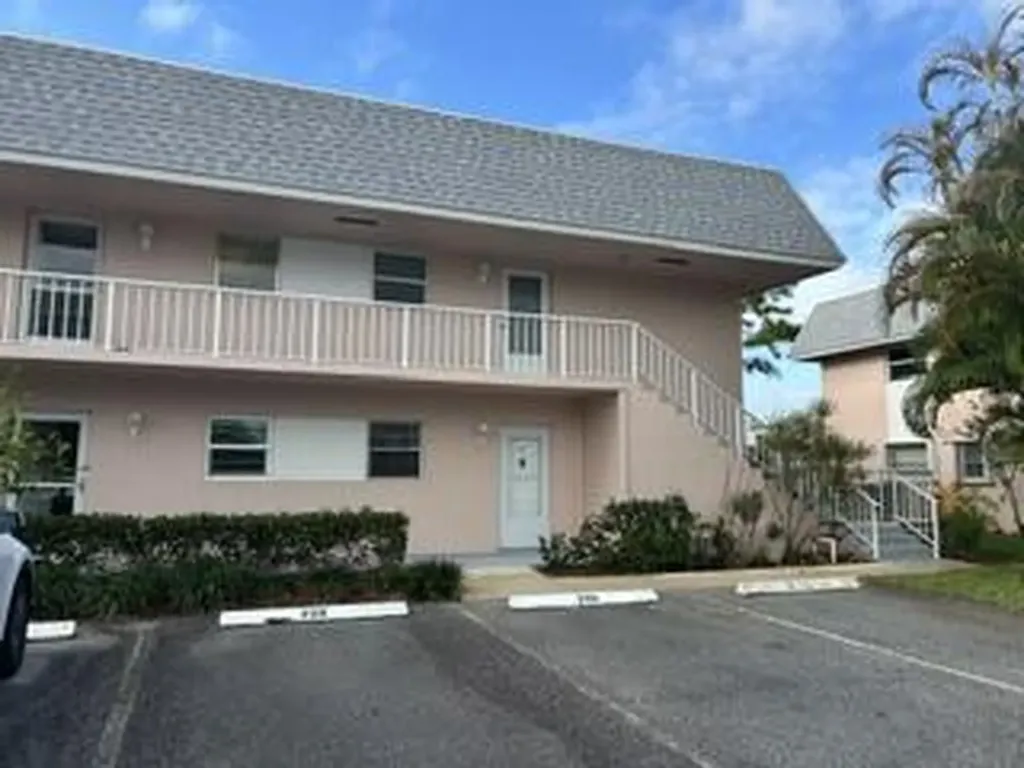 18081 SE Country Club Drive Jupiter FL 33469