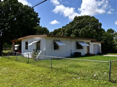 201 Osceola Avenue Fort Pierce FL 34982