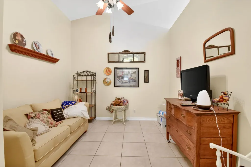 6276 Heliconia Road Delray Beach FL 33484