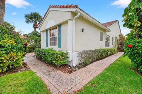 6276 Heliconia Road Delray Beach FL 33484