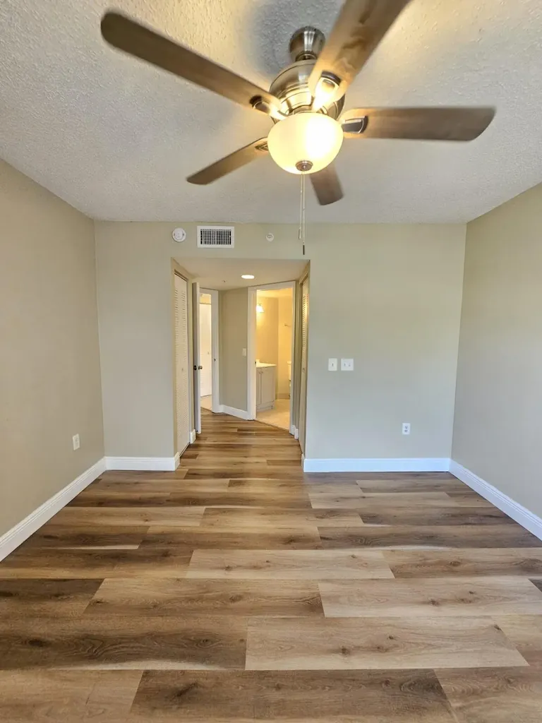 4191 N Haverhill Road West Palm Beach FL 33417