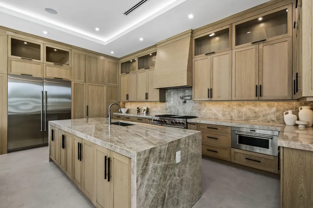2408 Azure Circle Palm Beach Gardens FL 33410