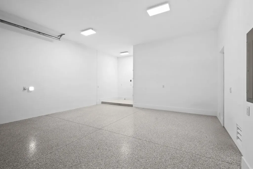 2408 Azure Circle Palm Beach Gardens FL 33410