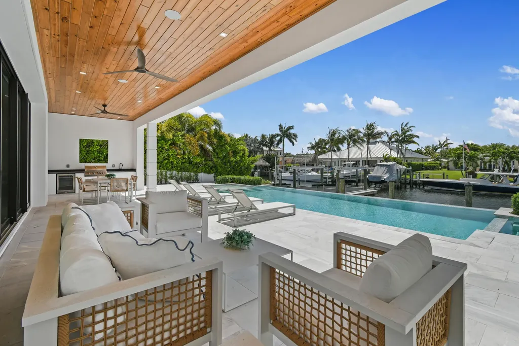 2408 Azure Circle Palm Beach Gardens FL 33410
