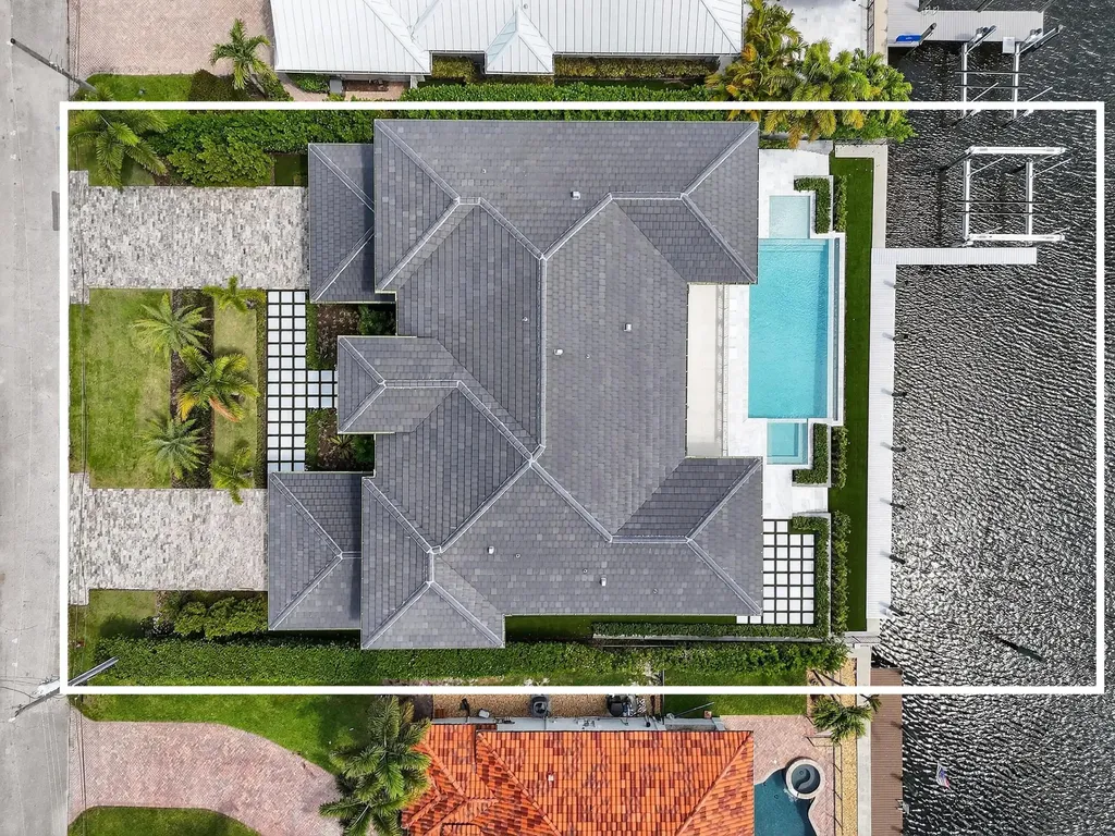 2408 Azure Circle Palm Beach Gardens FL 33410