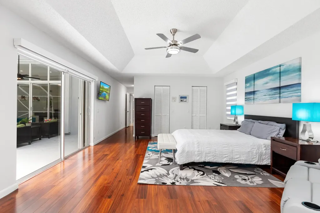 6040 NW 96th Way Parkland FL 33076