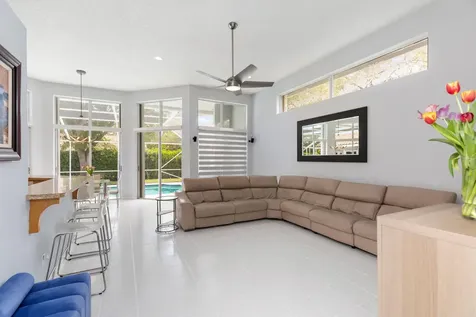 6040 NW 96th Way Parkland FL 33076