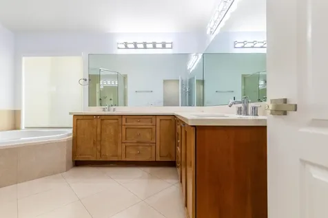 6040 NW 96th Way Parkland FL 33076