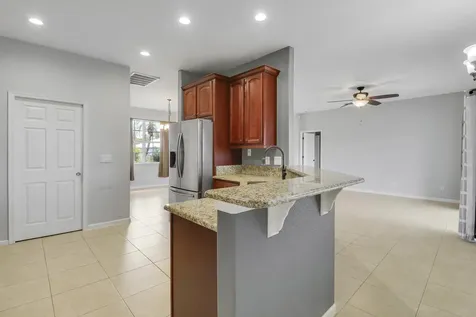 825 SW Mccracken Avenue Port St Lucie FL 34953