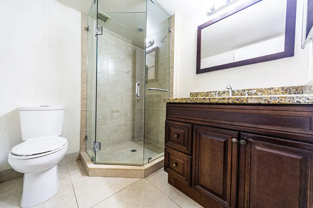6 Royal Palm Way Boca Raton FL 33432