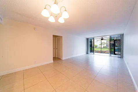 6 Royal Palm Way Boca Raton FL 33432