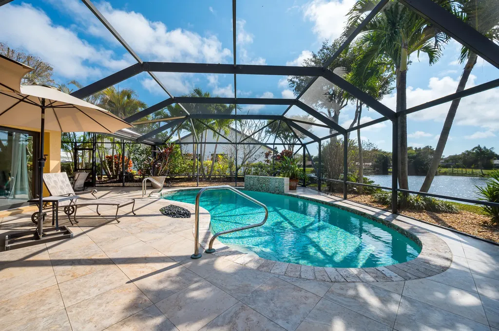 3250 Lakeview Boulevard Delray Beach FL 33445