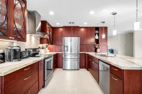 3250 Lakeview Boulevard Delray Beach FL 33445