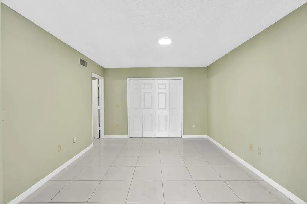 10790 NW 14th Street Plantation FL 33322