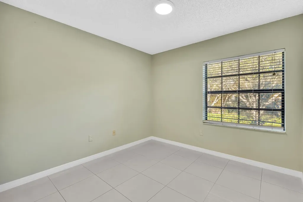 10790 NW 14th Street Plantation FL 33322