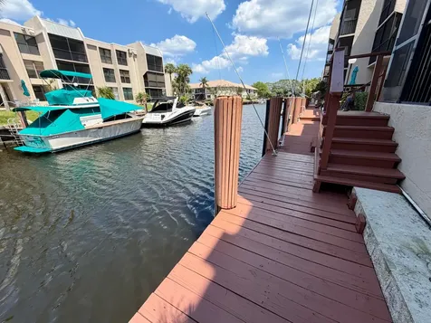 6 Royal Palm Way Boca Raton FL 33432