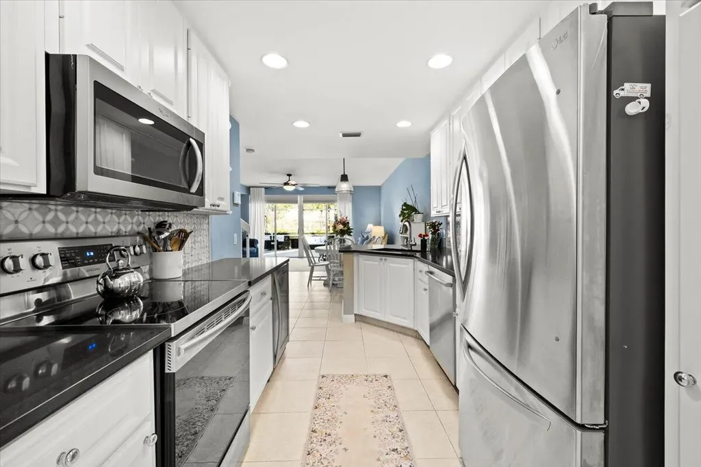 142 Santa Barbara Way Palm Beach Gardens FL 33410