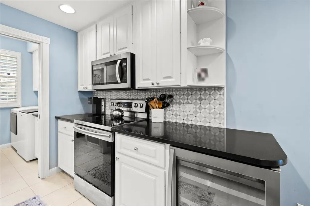 142 Santa Barbara Way Palm Beach Gardens FL 33410