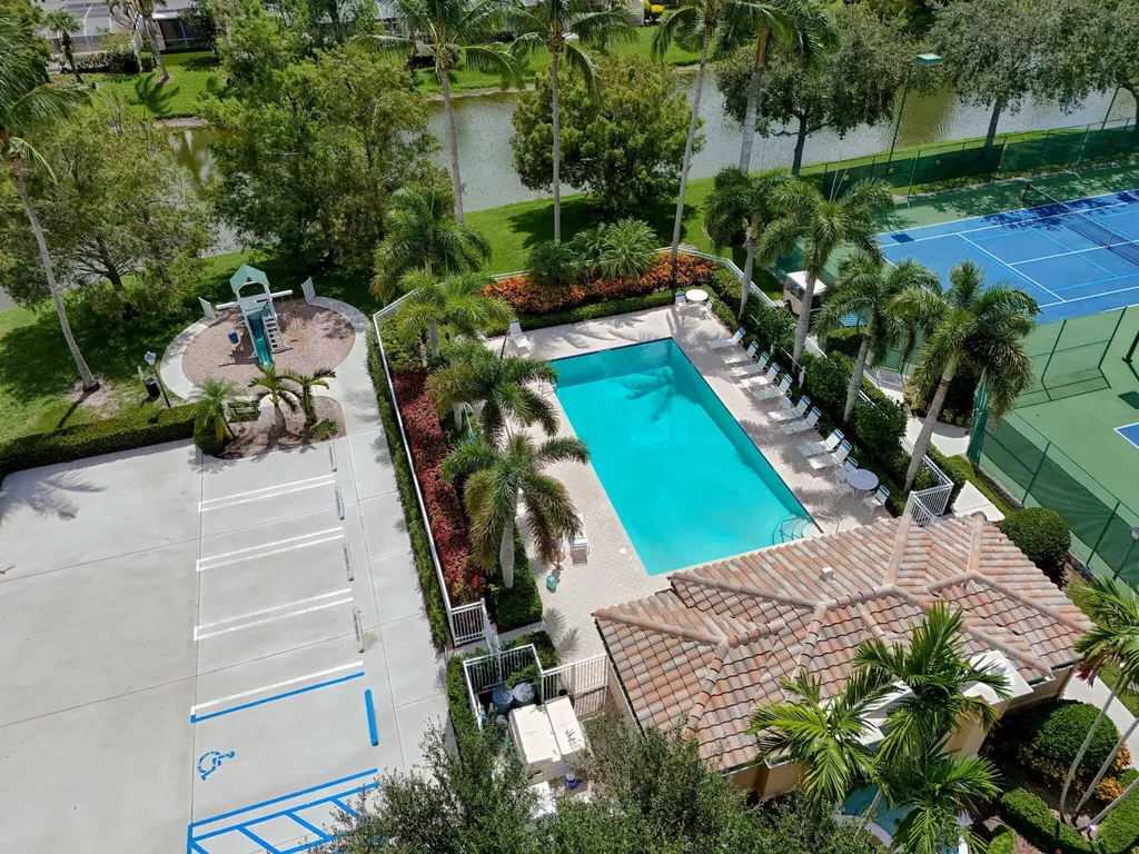142 Santa Barbara Way Palm Beach Gardens FL 33410