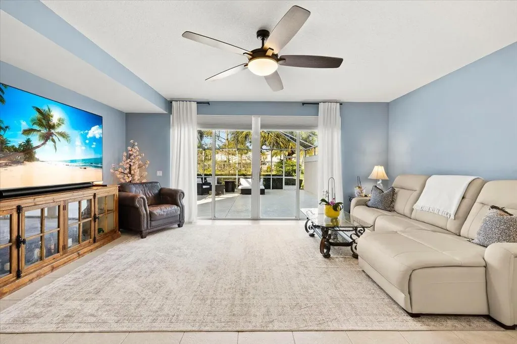 142 Santa Barbara Way Palm Beach Gardens FL 33410