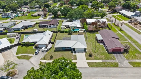 1919 Quail Court Fort Pierce FL 34982