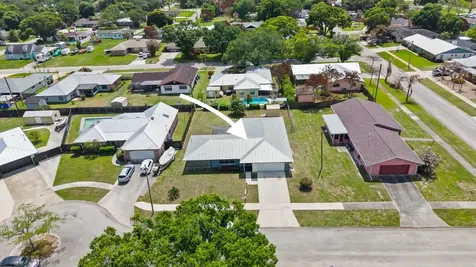 1919 Quail Court Fort Pierce FL 34982