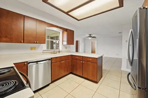 1919 Quail Court Fort Pierce FL 34982