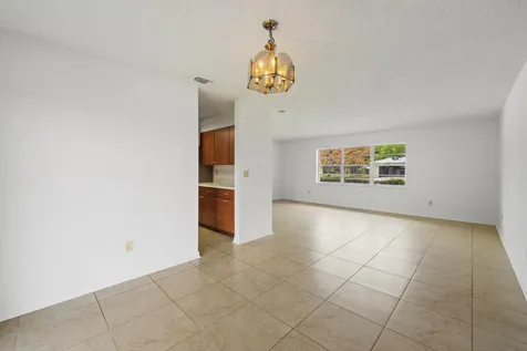 1919 Quail Court Fort Pierce FL 34982