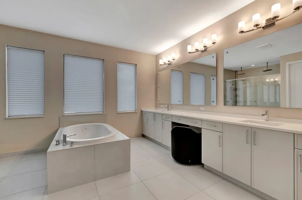 8608 Torrey Isle Terrace Boca Raton FL 33496
