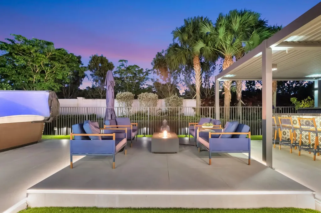 8608 Torrey Isle Terrace Boca Raton FL 33496