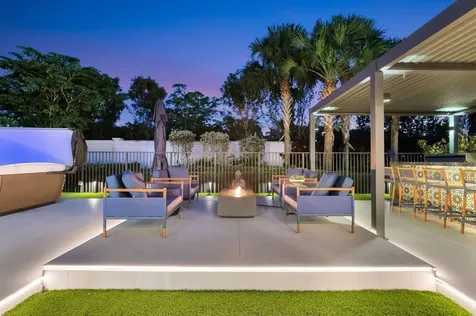 8608 Torrey Isle Terrace Boca Raton FL 33496