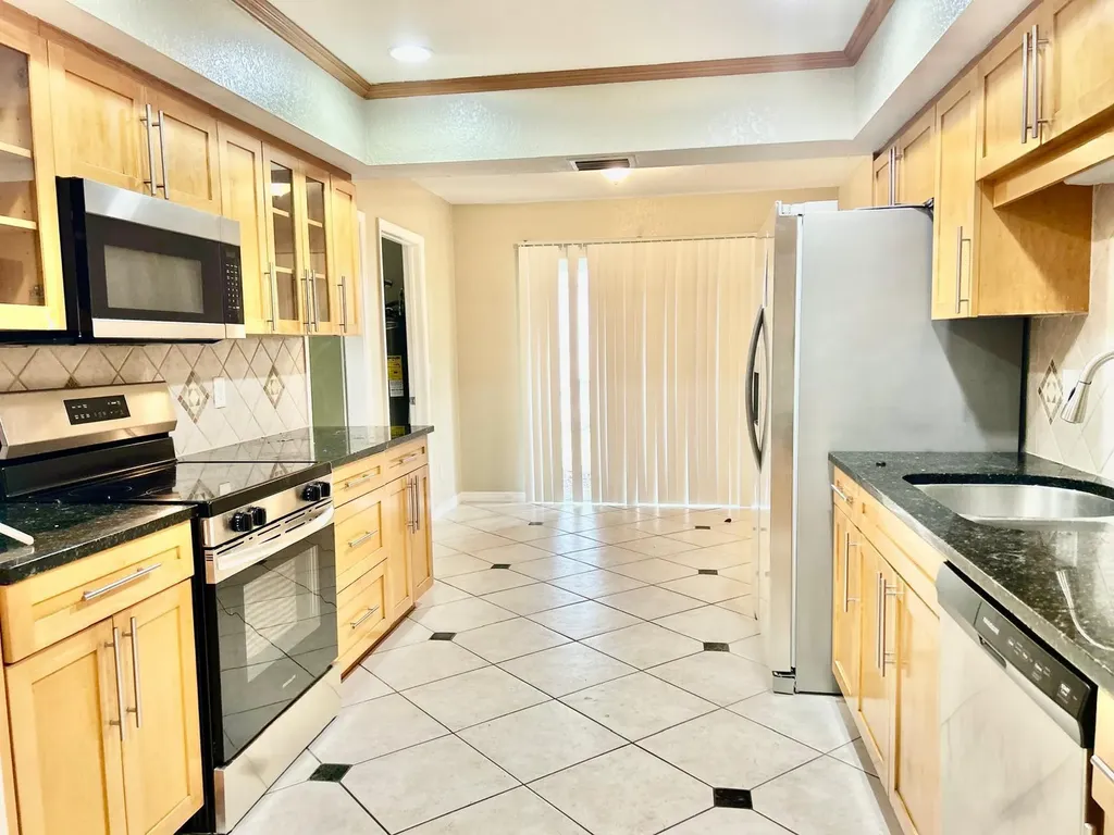 222 NW 92nd Terrace Coral Springs FL 33071
