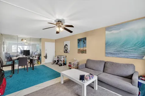 12 NE 19th Court Wilton Manors FL 33305