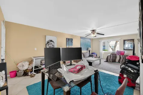 12 NE 19th Court Wilton Manors FL 33305