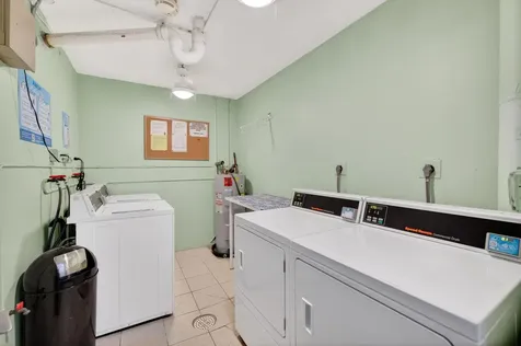 12 NE 19th Court Wilton Manors FL 33305