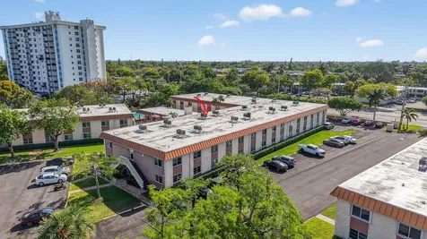12 NE 19th Court Wilton Manors FL 33305
