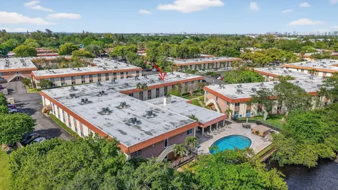 12 NE 19th Court Wilton Manors FL 33305
