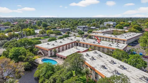 12 NE 19th Court Wilton Manors FL 33305