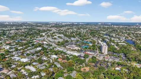 12 NE 19th Court Wilton Manors FL 33305