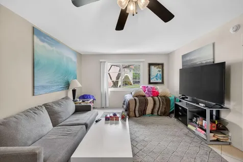 12 NE 19th Court Wilton Manors FL 33305