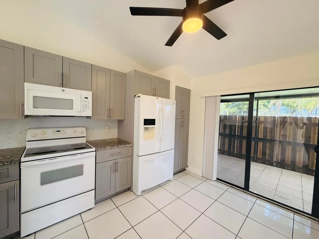 9856 Watermill Circle Boynton Beach FL 33437