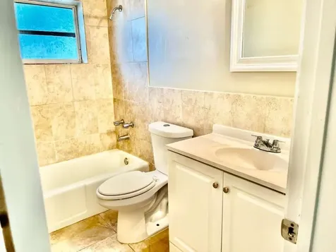 7608 NW 43rd Court Coral Springs FL 33065