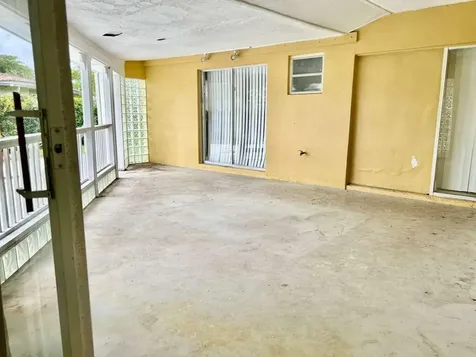 7608 NW 43rd Court Coral Springs FL 33065
