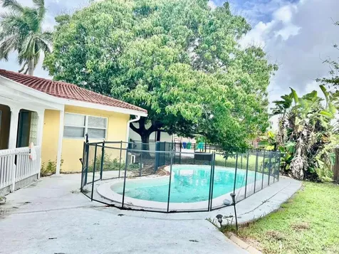 7608 NW 43rd Court Coral Springs FL 33065