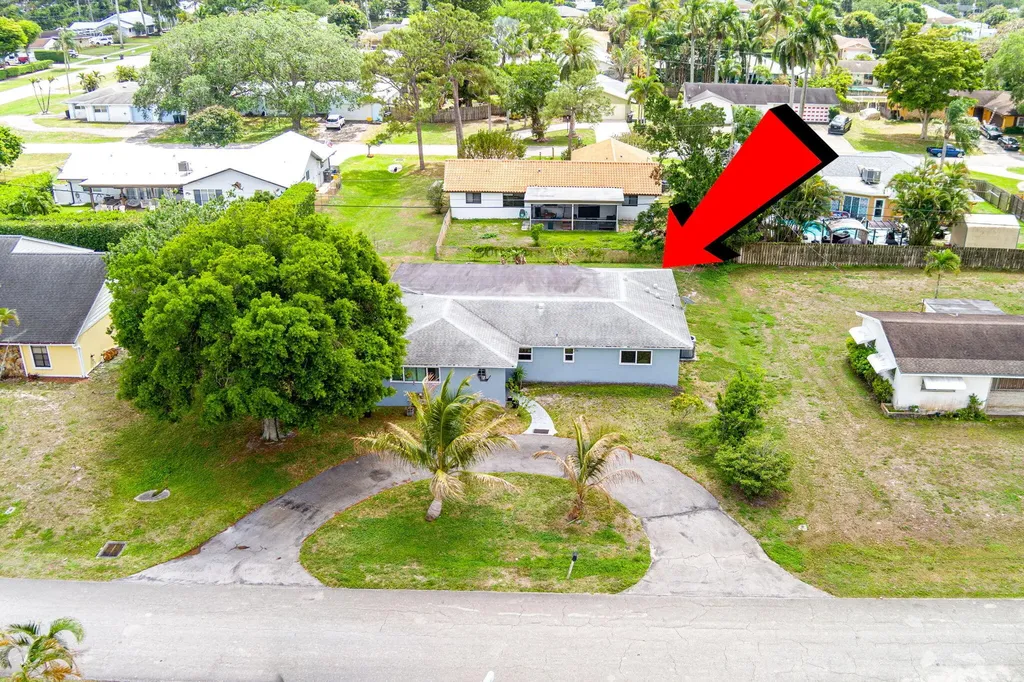 13 W Palmetto Road Lake Worth FL 33467