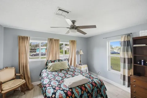 13 W Palmetto Road Lake Worth FL 33467