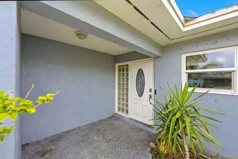 13 W Palmetto Road Lake Worth FL 33467