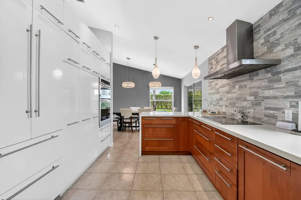 5067 Robino Circle West Palm Beach FL 33417