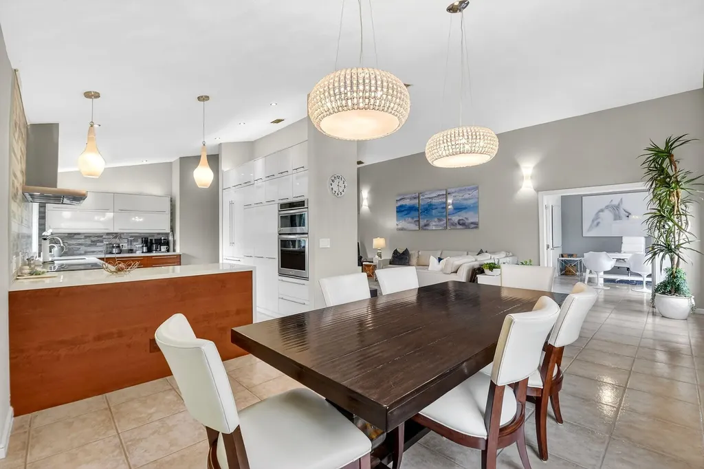 5067 Robino Circle West Palm Beach FL 33417