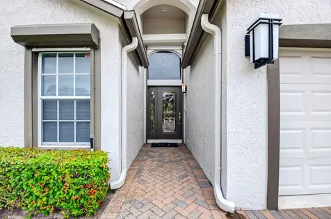 5067 Robino Circle West Palm Beach FL 33417